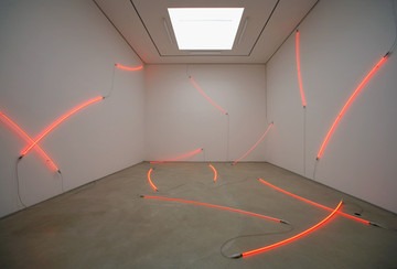 Morellet Neon by accident (16 arcs de cercle), 2003 © VG Bild-Kunst, Bonn 2026